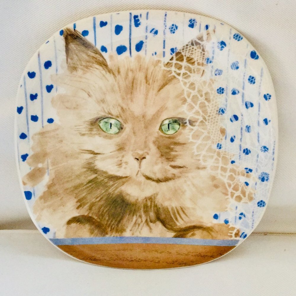 Cat collectors plate 1985 Coeur Minou-ettes by C. Pradelie   Made in Portugal